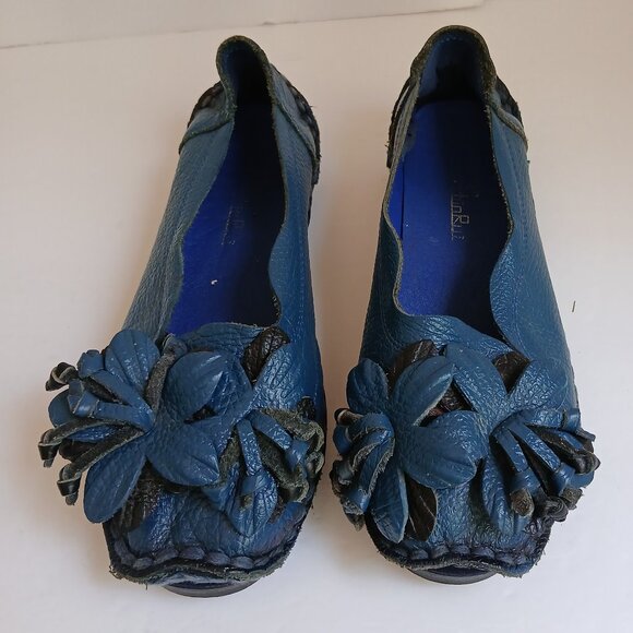 Vintage Handcrafted Blue Leather 3D Flower Slip-On Lug Sole Moccasins Sz 7 - Picture 3 of 12